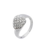 White gold and diamonds ring