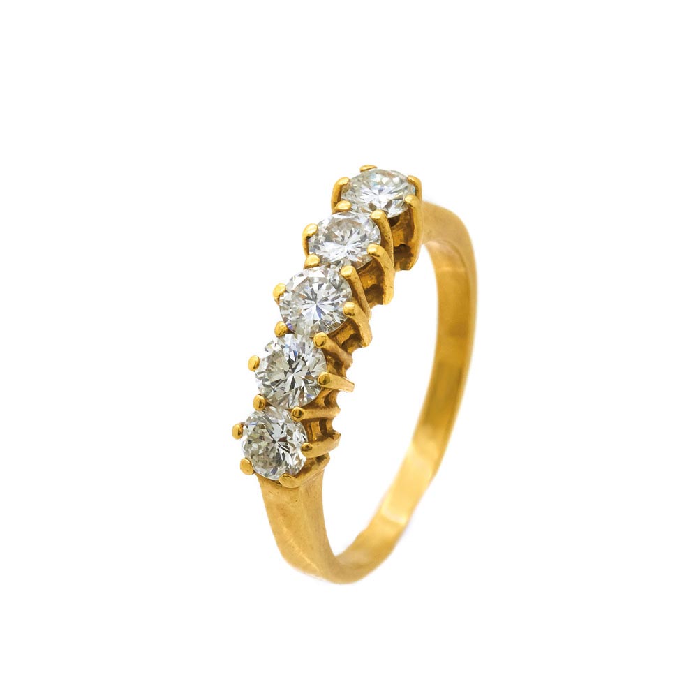 Gold and diamonds ring