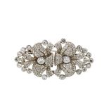 Broche desmontable y convertible en clip en platino con diamantes talla brillante antigua, c.1950.