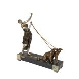 Escuela europea, c.1930. Mujer con perros. Escultura Art Deco en calamina patinada y plateada