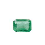 Esmeralda colombiana talla rectangular. 7,24 x 5,15 x 5,75 mm. Peso: 1,04 ct. Color verde