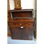 19th Century mahogany chiffonier with a shelf back above a long drawer and two panelled doors on a