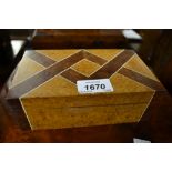 Art Deco amboyna and burr yew parquetry inlaid jewellery box