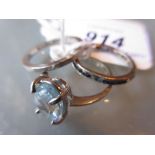 18ct Gold aquamarine set ring,