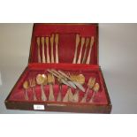 Viners silver plated canteen of cutlery in original box (at fault)