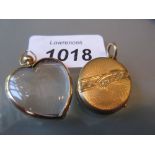 9ct Gold mounted heart shaped pendant,