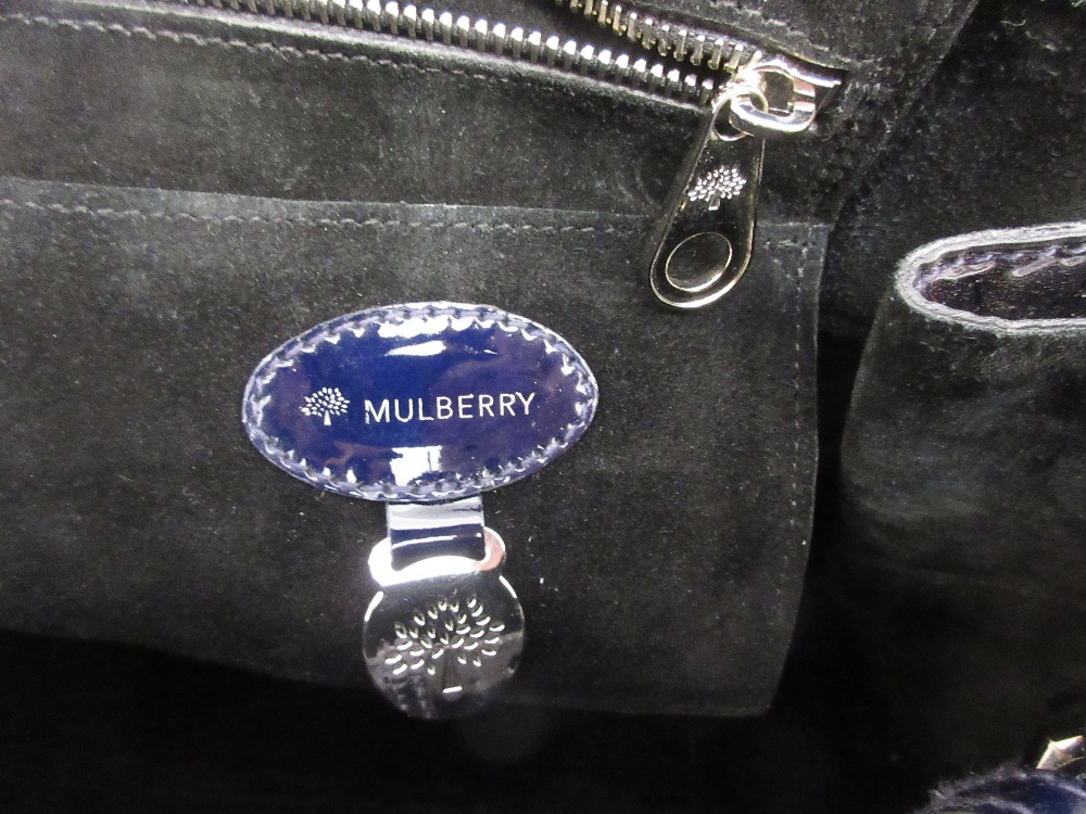 Mulberry navy blue patent leather handbag complete with original dust bag - Image 5 of 6
