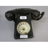 Bakelite telephone (at fault)