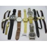 Quantity of ladies and gentlemens wristwatches CONDITION REPORT These are dress