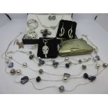 Quantity of miscellaneous silver and other costume jewellery