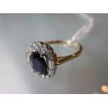 18ct Yellow gold oval sapphire and diamond cluster ring