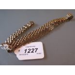 9ct Yellow gold chain link bracelet,