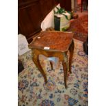 Small early 20th Century French kingwood parquetry inlaid and ormolu mounted occasional table,