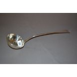 George III Old English pattern silver soup ladle, London 1795,