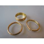 Three various 22ct gold wedding bands (one at fault) CONDITION REPORT 17.