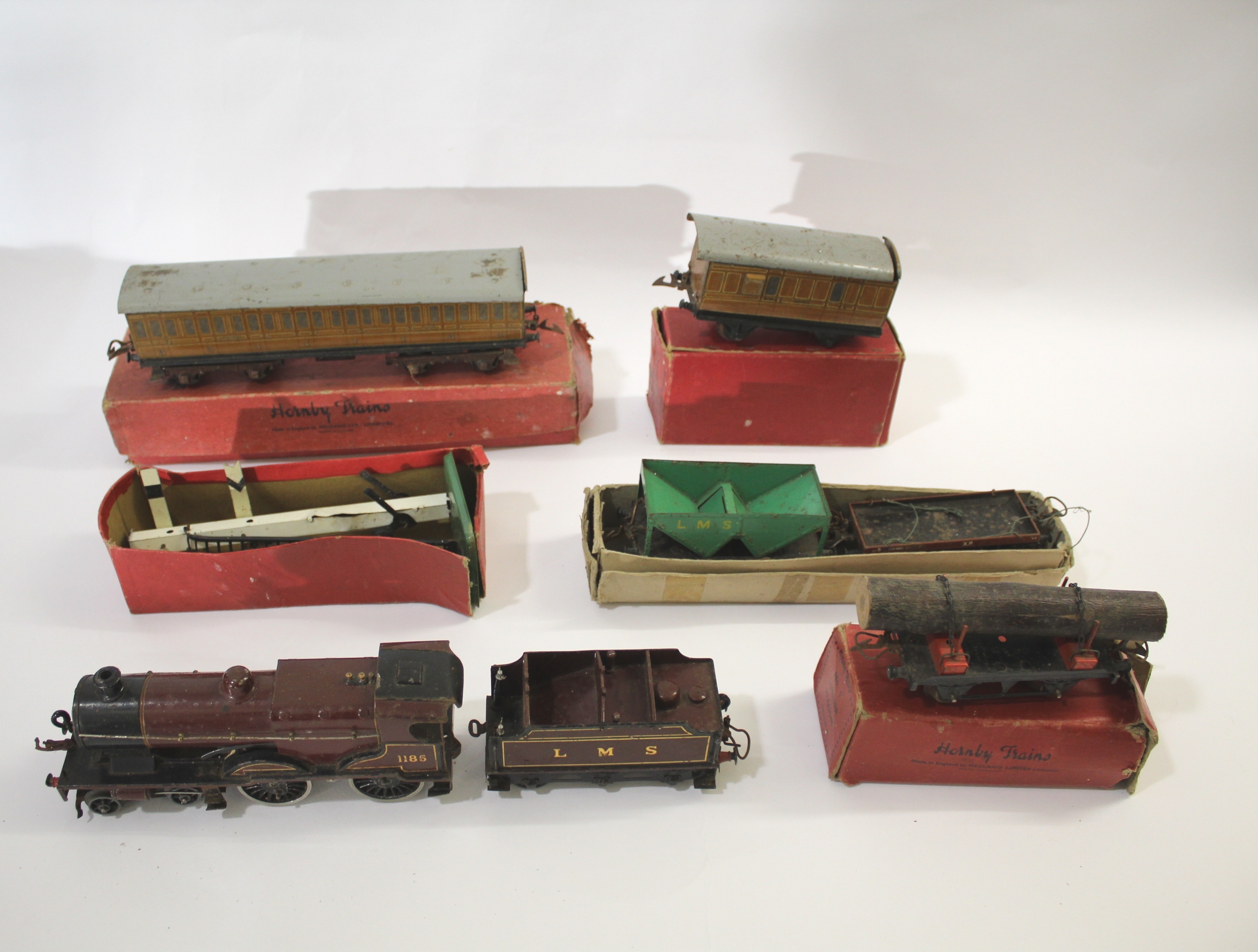 HORNBY 0 GAUGE including a LMS 1185 locomotive and tender, No 2 Passenger Coach (boxed), Lumber