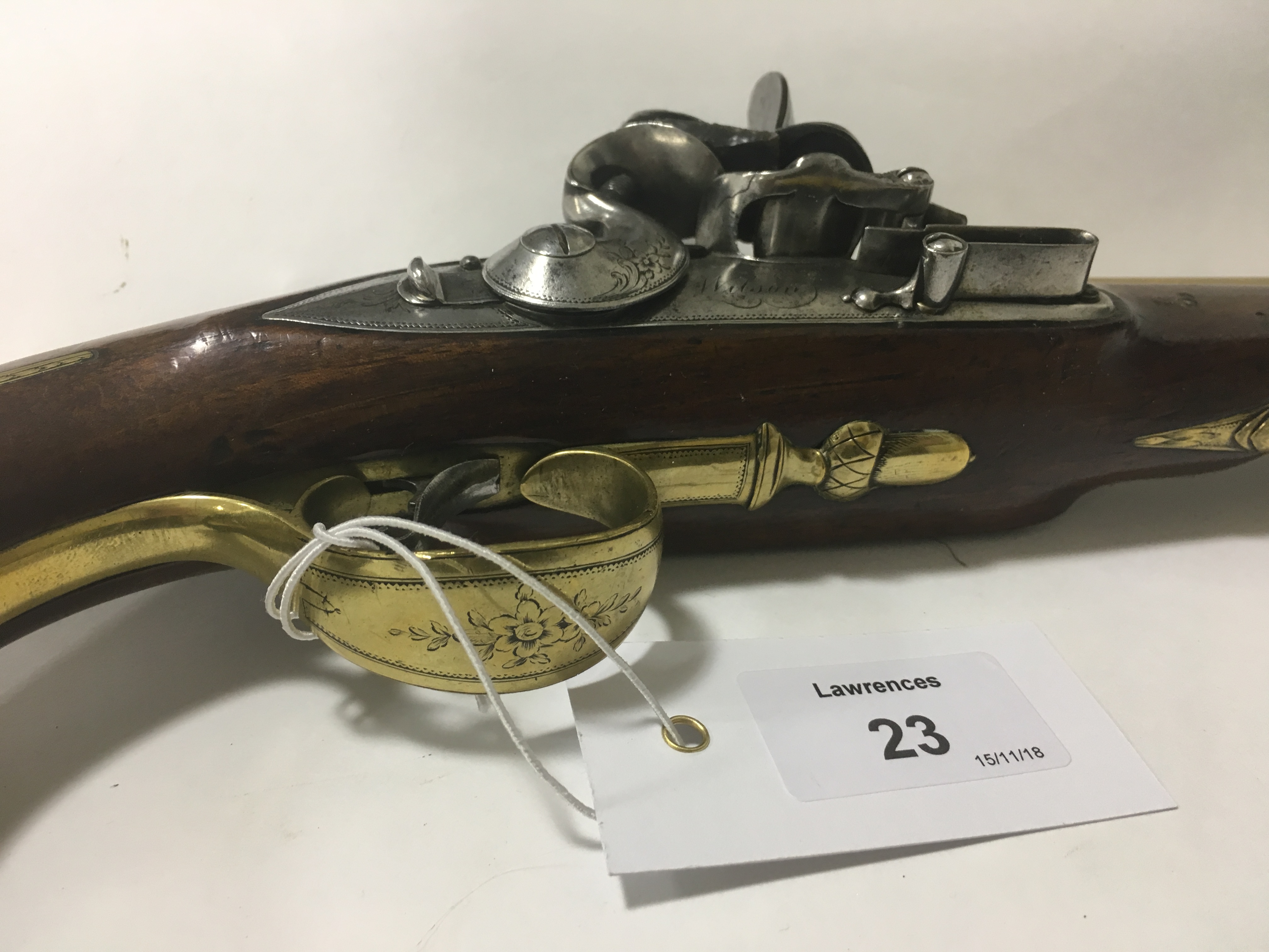 AN R WILSON FLINTLOCK PISTOL. A brass barrelled Flintlock Blunderbuss pistol, by Richard Wilson of - Image 4 of 10