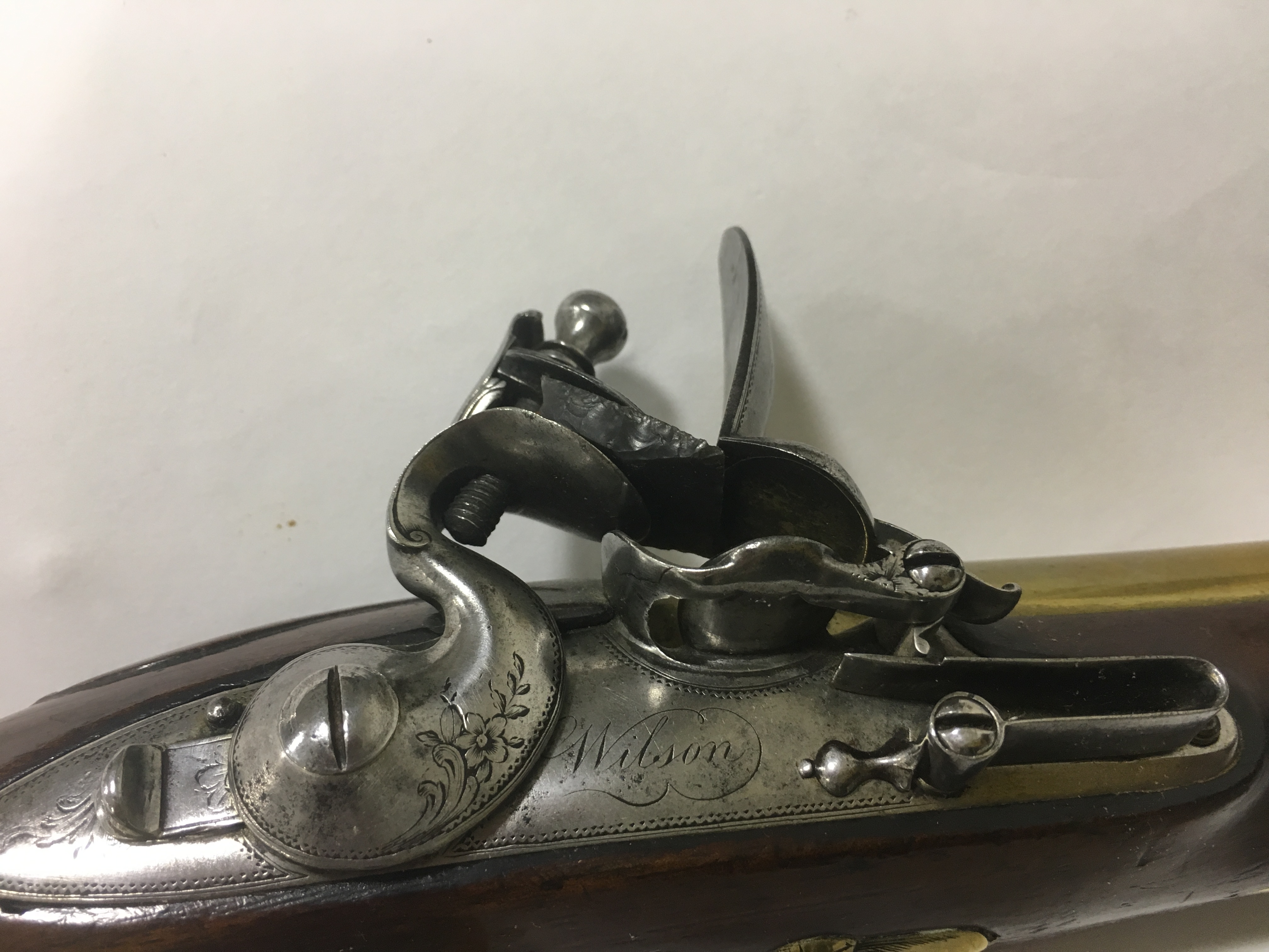 AN R WILSON FLINTLOCK PISTOL. A brass barrelled Flintlock Blunderbuss pistol, by Richard Wilson of - Image 5 of 10