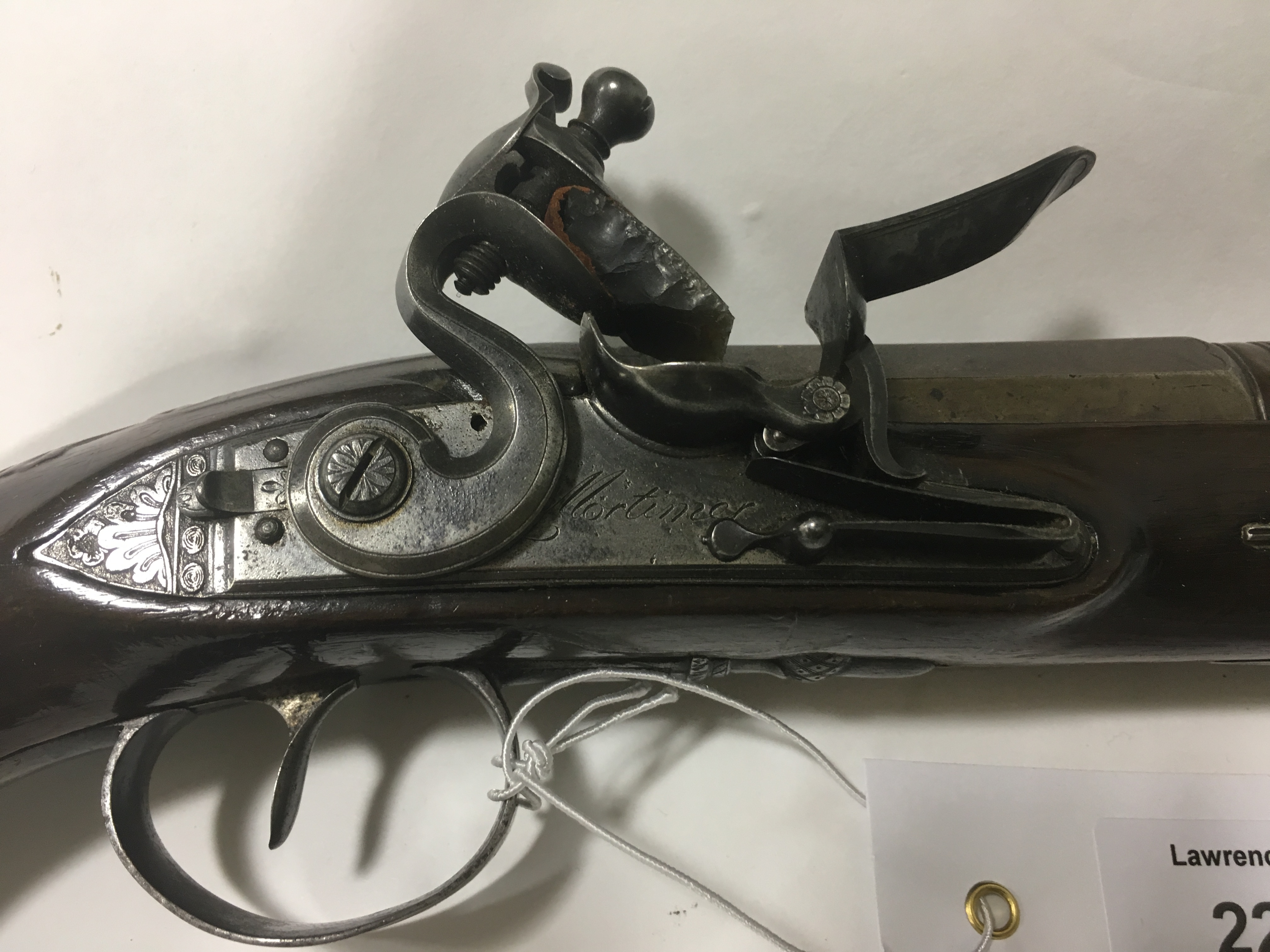 A BLUNDERBUSS PISTOL BY H MORTIMER. A Flintlock steel barrelled Blunderbuss pistol, made during - Image 4 of 9