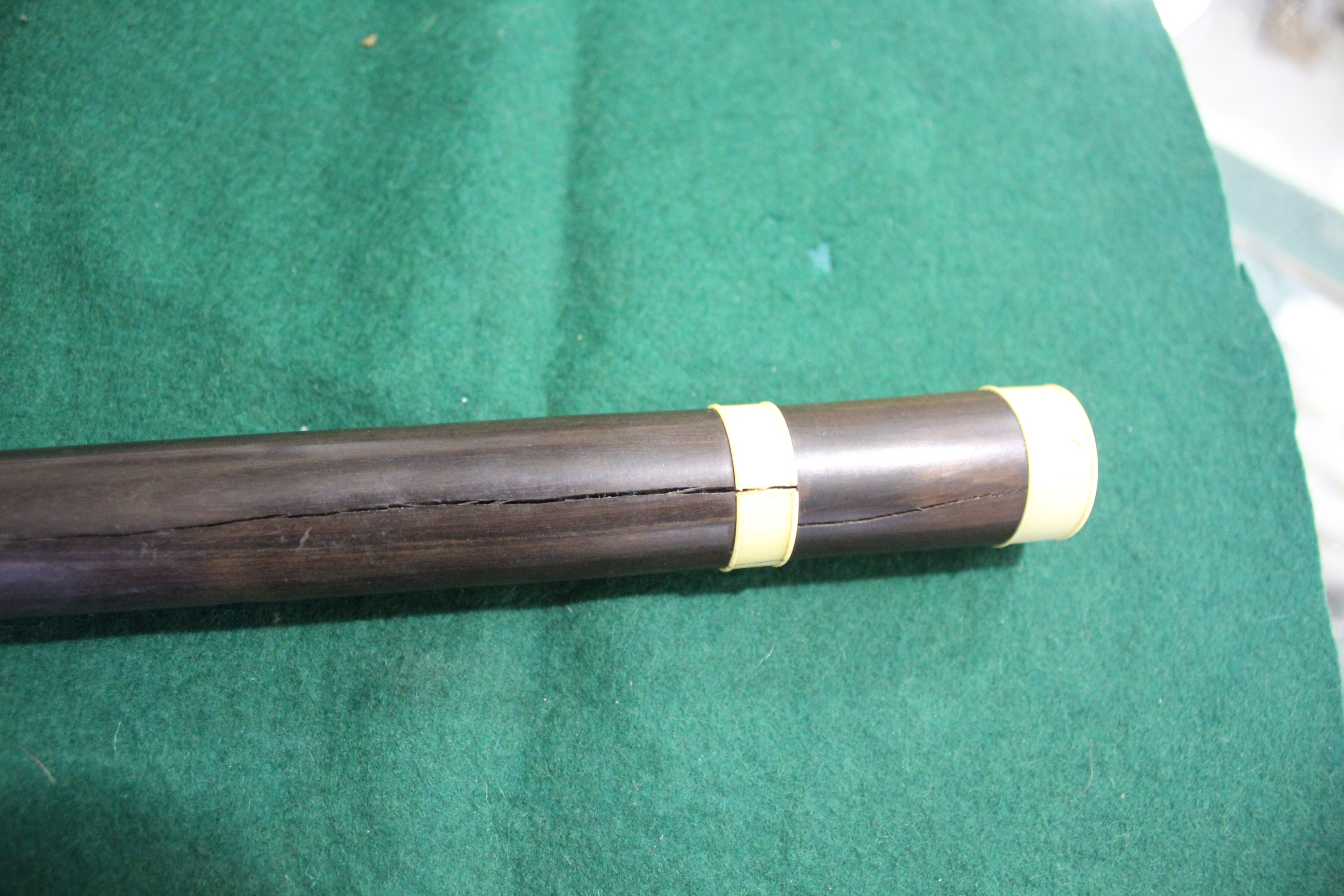 CASED 19THC FLUTE - W BARK, LONDON a 19thc rosewood flute, in four sections and with ivory joins. - Image 5 of 16