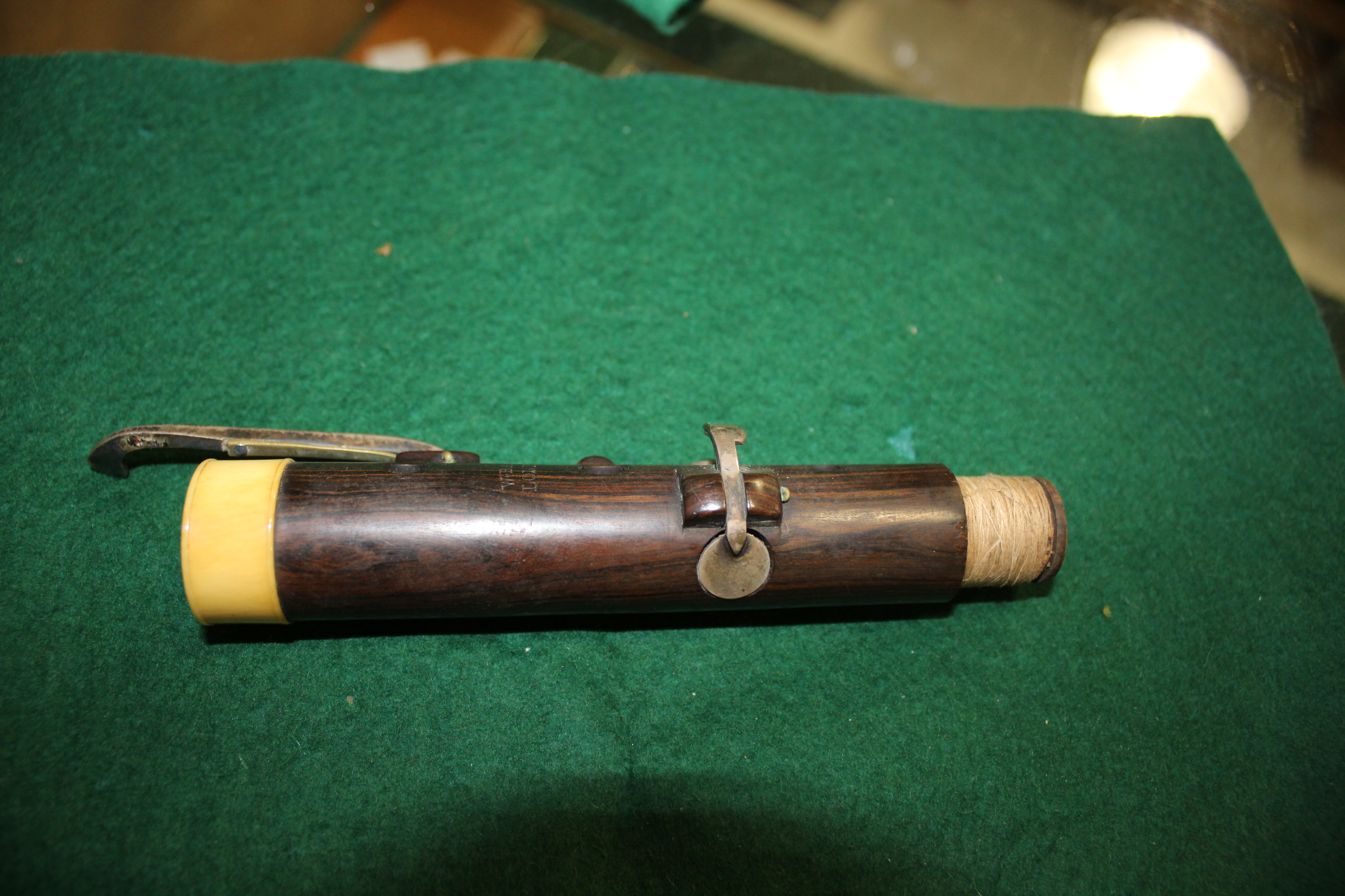 CASED 19THC FLUTE - W BARK, LONDON a 19thc rosewood flute, in four sections and with ivory joins. - Image 14 of 16