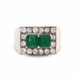 18KT White Gold Emerald & Diamond Ring