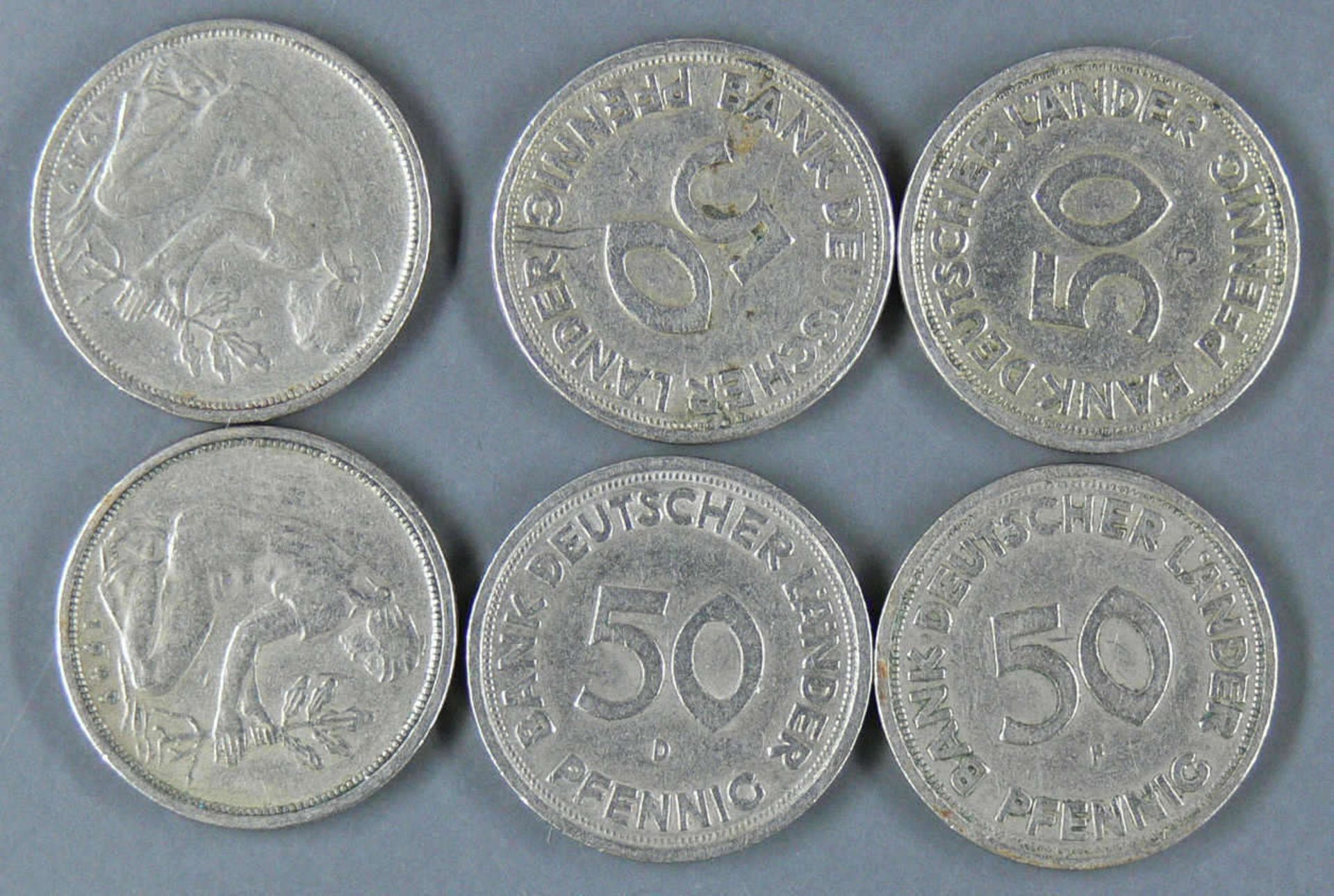 BRD 1949, 6 x 50 Pfennig - Münzen "Bank deutscher Länder". 2 x 1949 D (München), 3 x 1949 F (