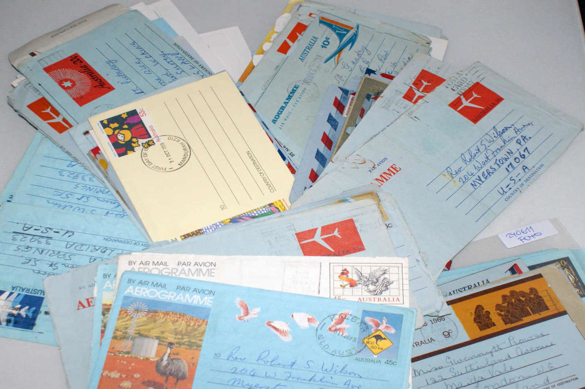 Australien, interessantes Los mit ca. 90 Luftpostbriefe, meist in die USA, Indien und England. Bitte - Bild 2 aus 3