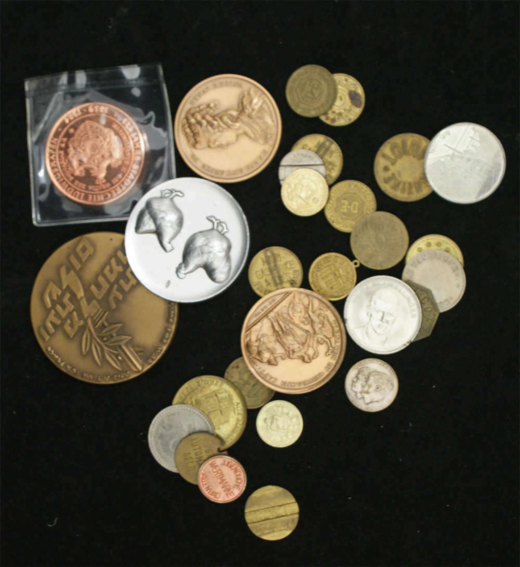 Münzen und Medaillenlot all Welt, bitte besichtigen !