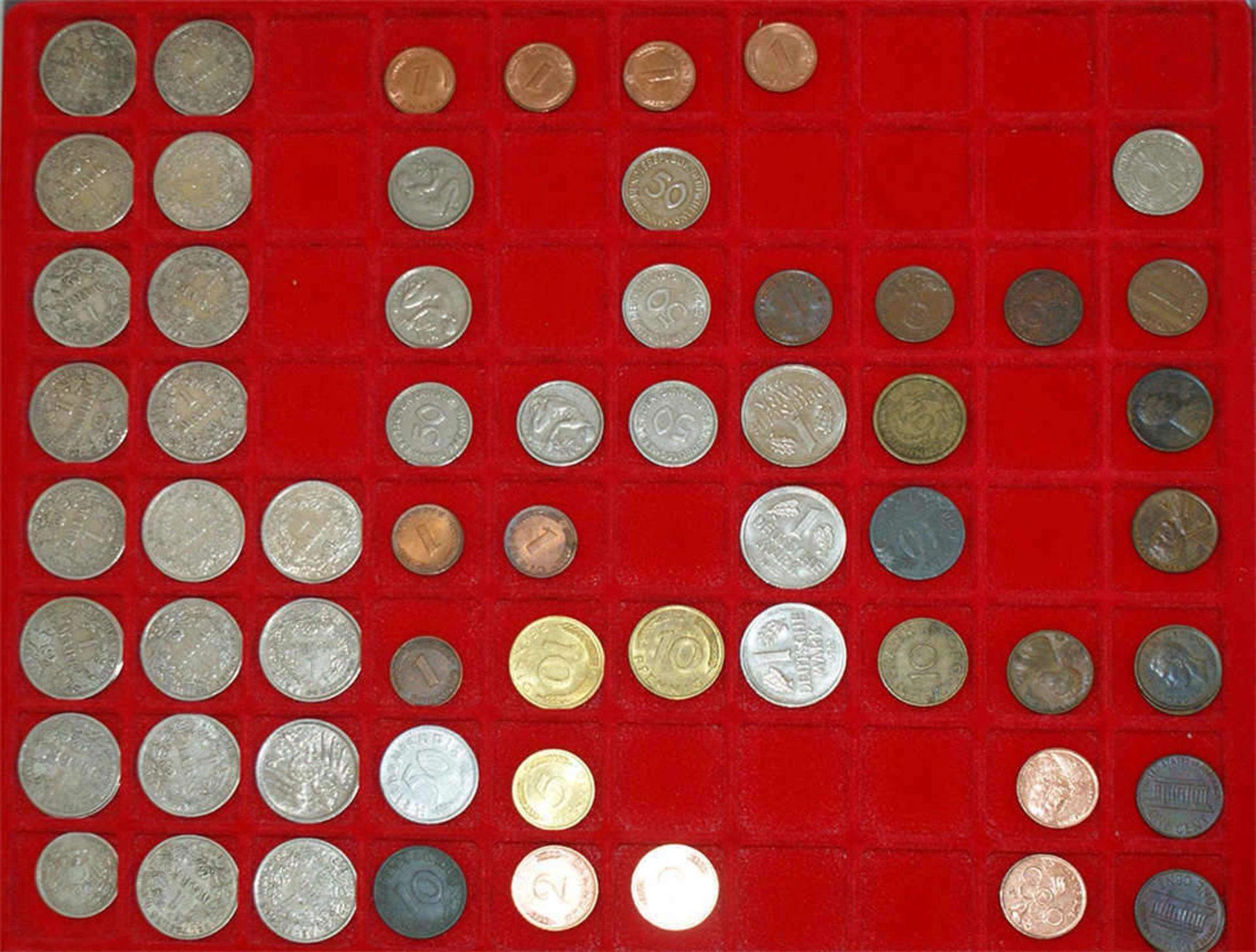 kleines Münzlot, meist Kaiserreich, dabei 1 x 1/2 Mark, sowie 21 x 1 Mark ab 1874. Verschiedene