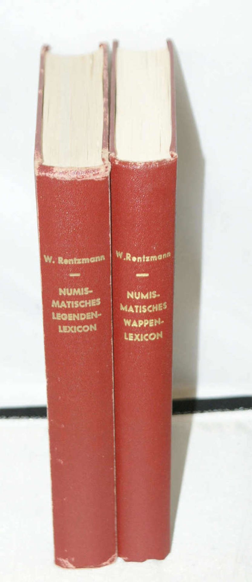 2 Bücher - 1x Numismatisches Legenden-Lexicon des Mittelalters und der Neuzeit, 1. Teil, Nachdruck