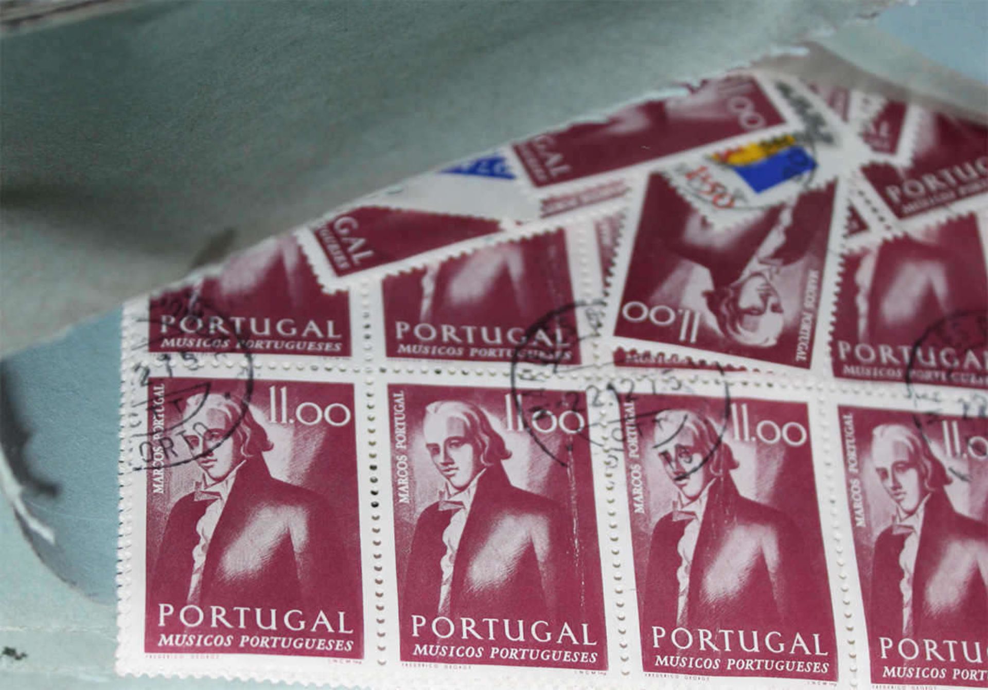 Portugal nach Katalog Nr. sortiert, in Umschlägen - Bild 3 aus 3