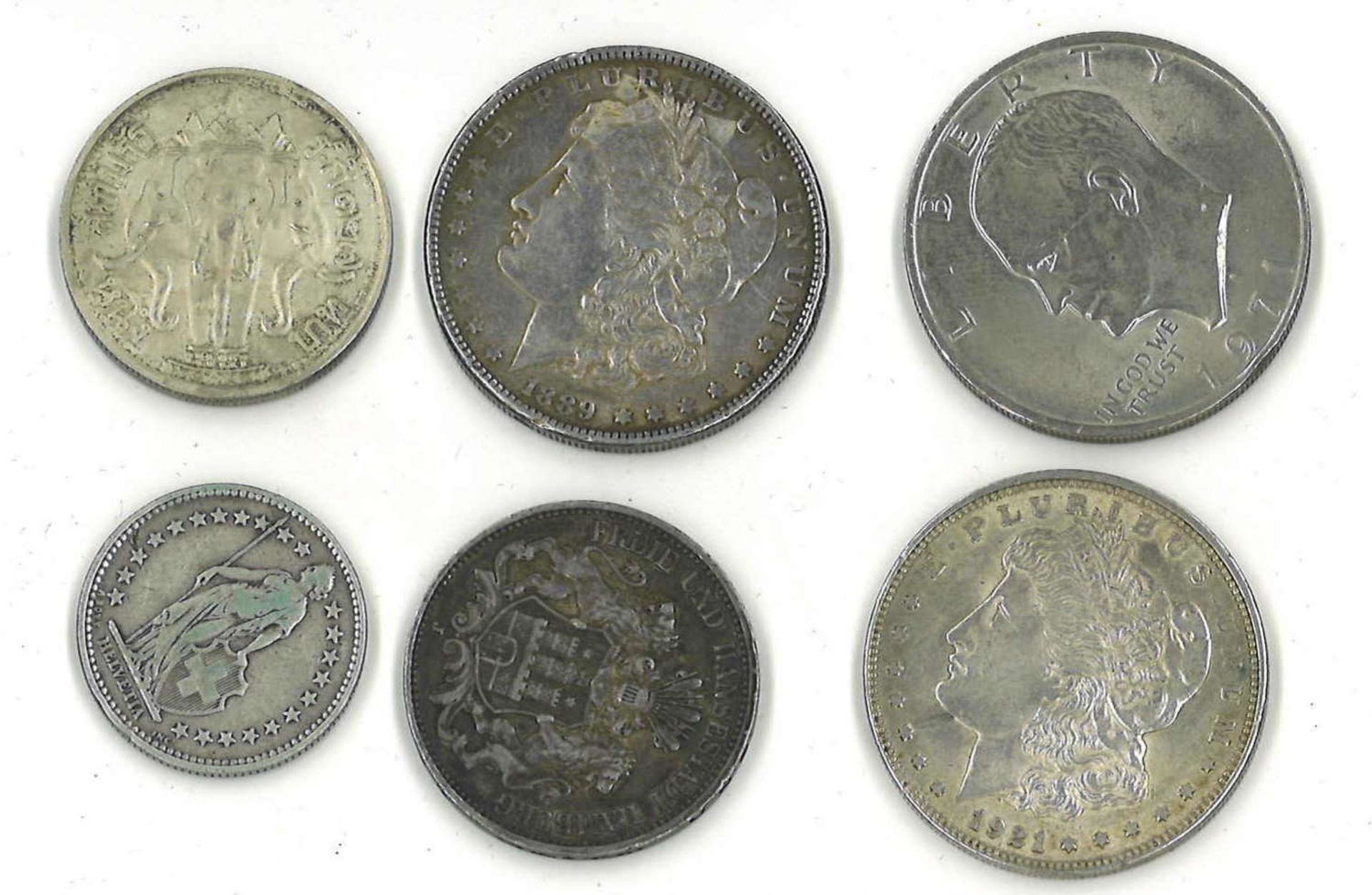 kleines Lot Münzen, dabei Silber, z.Bsp. 1 Dollar 1889, 1 Dollar 1921, 3 Mark Hamburg 1909, etc. - Image 2 of 2
