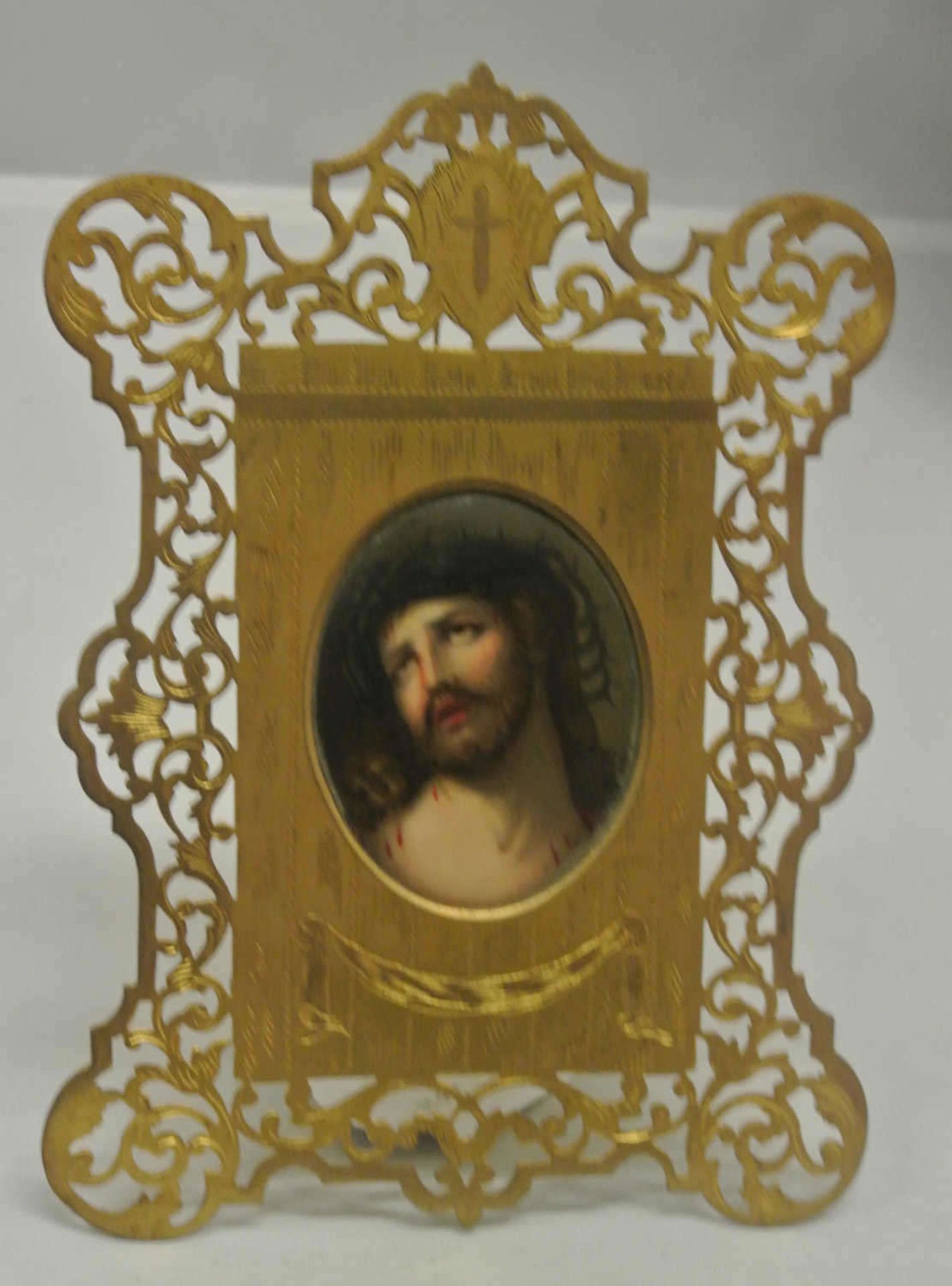 Porzellanbild "Jesus mit der Dornenkrone", feine Lupenmalerei im altem feinvergoldeteten Rahmen.