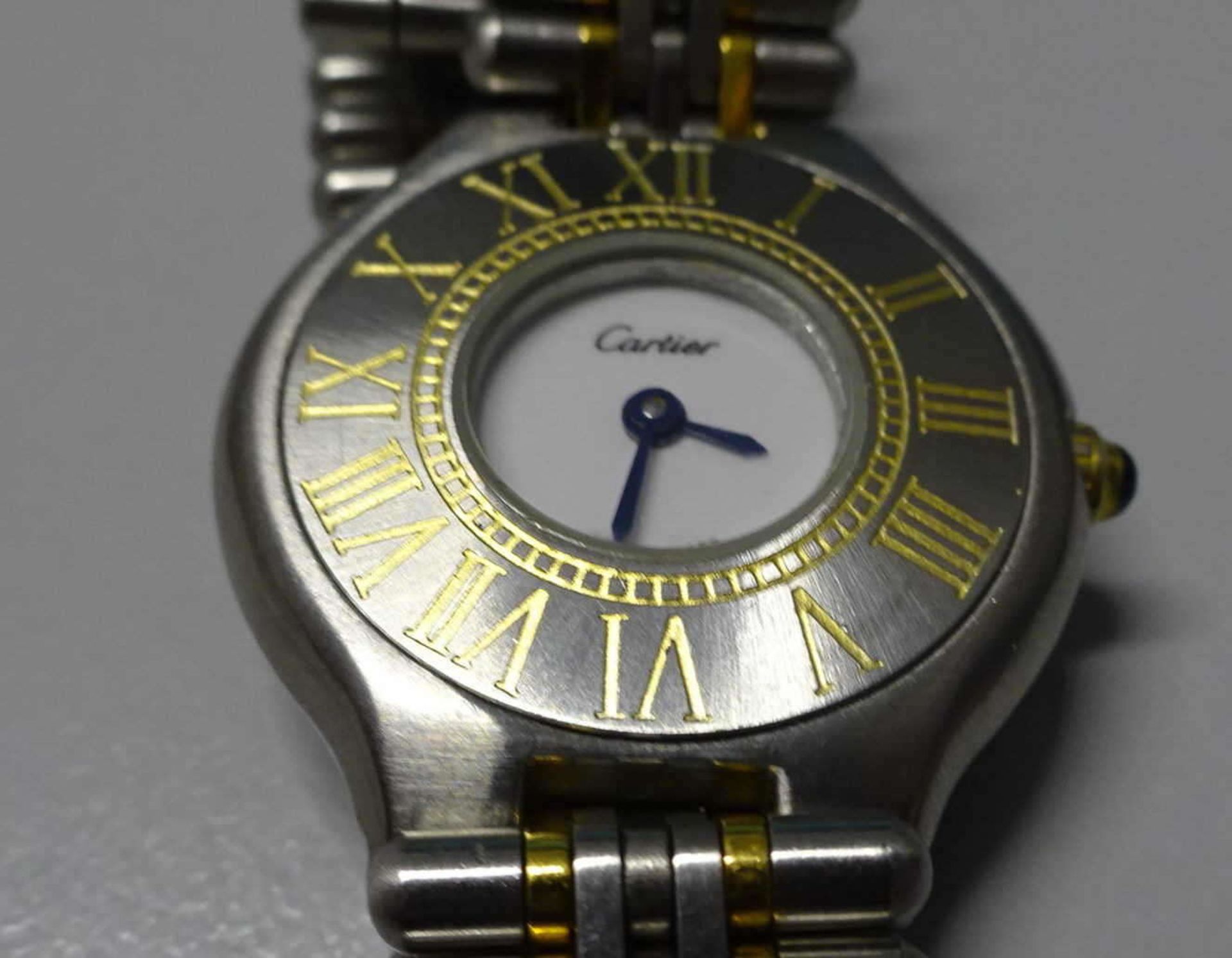 Damen Cartier "Must de Cartier", Ladies watch, 925er Silber, teilweisen vergoldet. Mit Stahlarmband. - Image 2 of 3