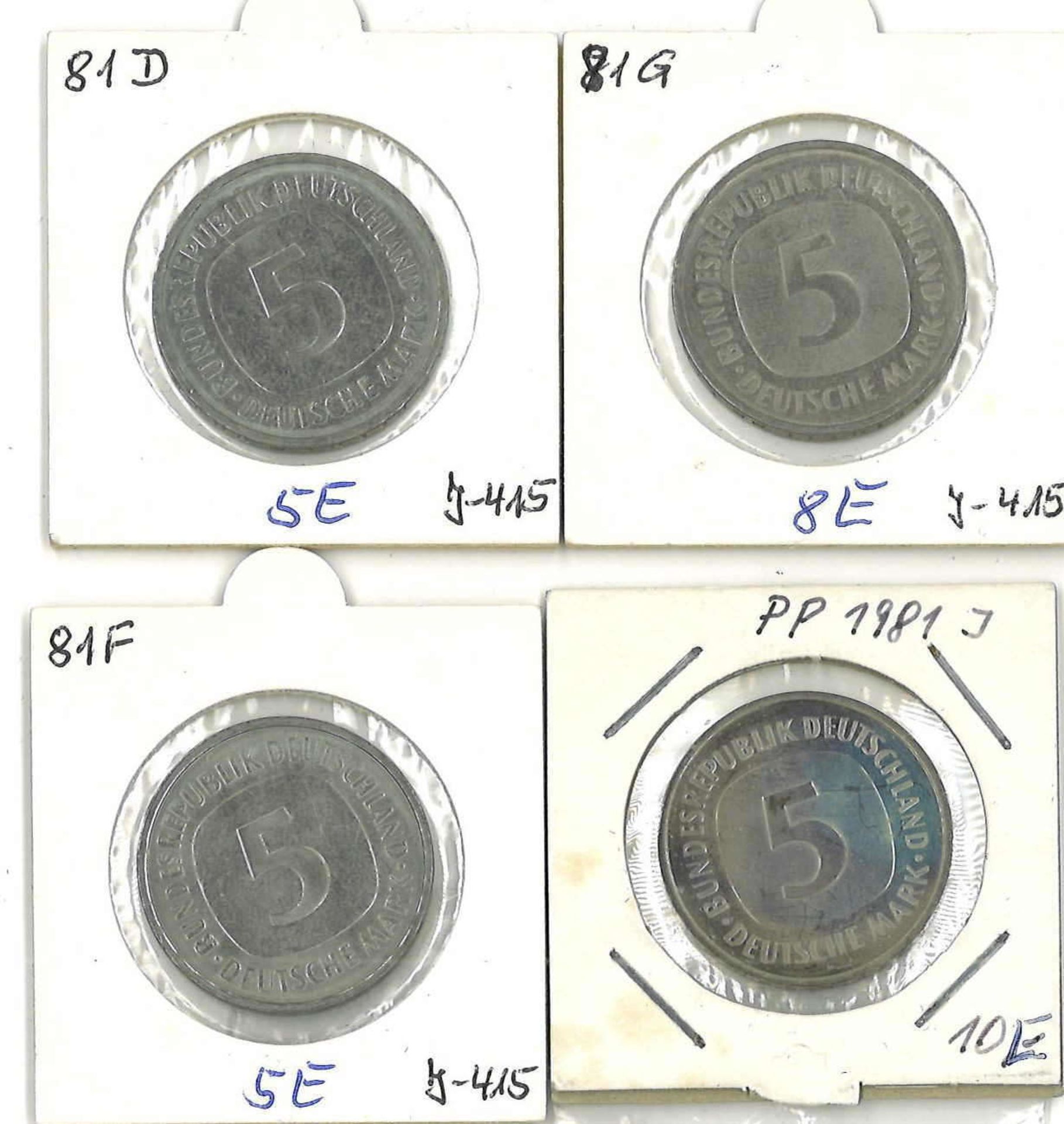 BRD 1981, 4 x 5.- DM - Münzen der Prägestätten D, F, G und J . Jaeger: 415. In Schutzhülle.