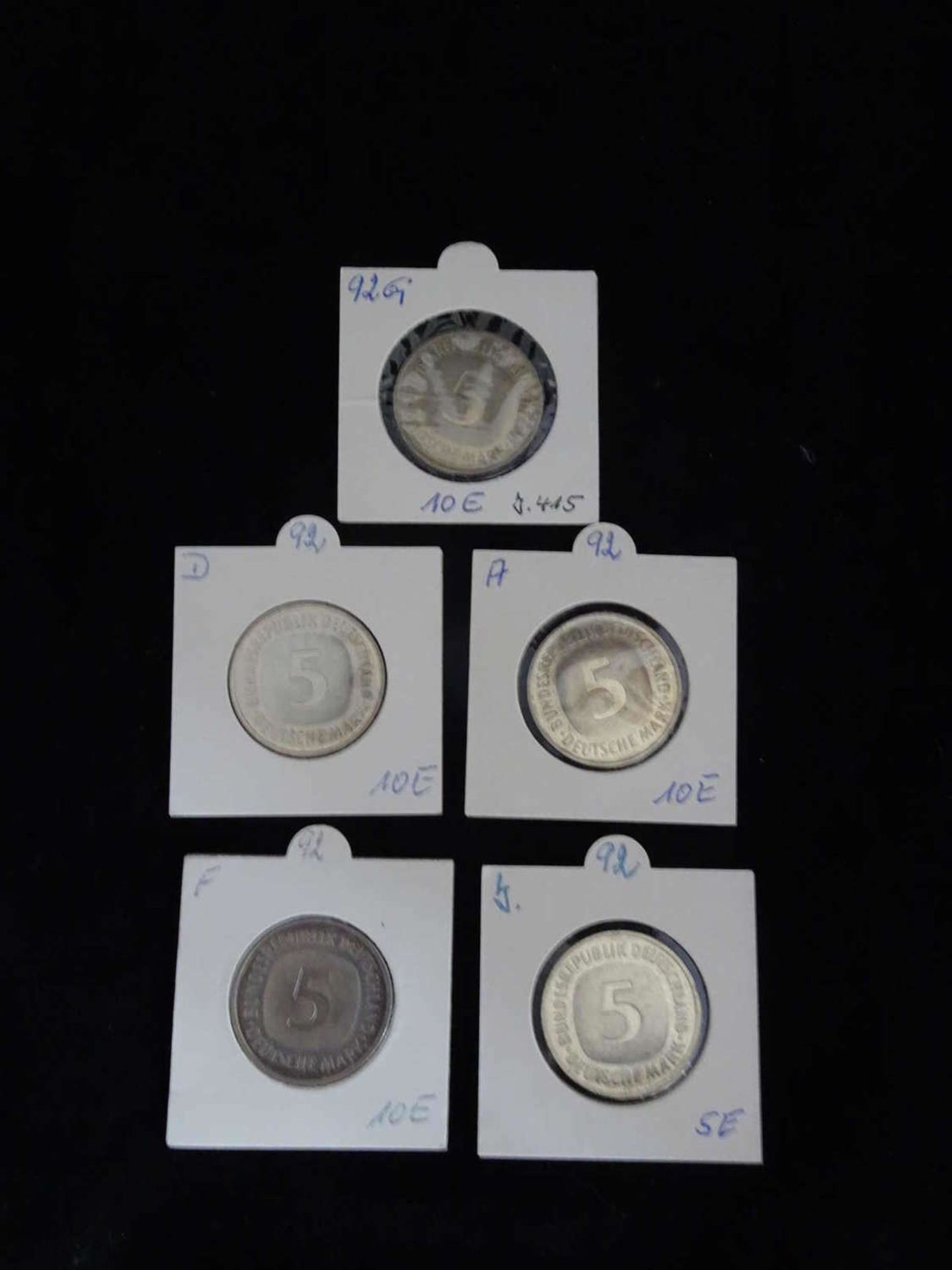 BRD 1992, 5 x 5.- DM - Münzen der Prägestätten A, D, F, G und J . Jaeger: 415. In Schutzhülle.