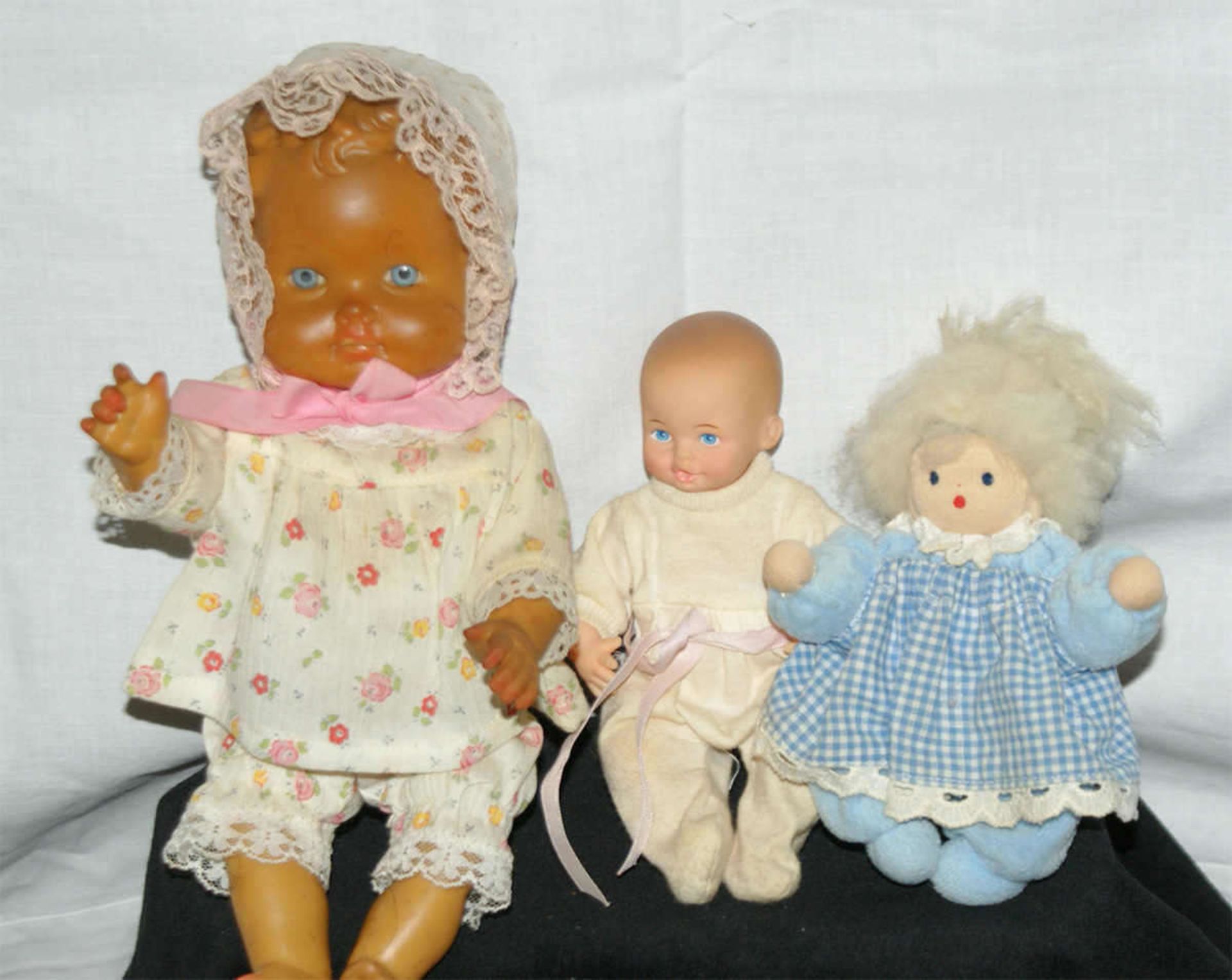 Konvolut kleine Puppen, z.Bsp. Zapf etc. dabei auch ältere. insg. 12 Stück Convolute small dolls, - Bild 3 aus 3