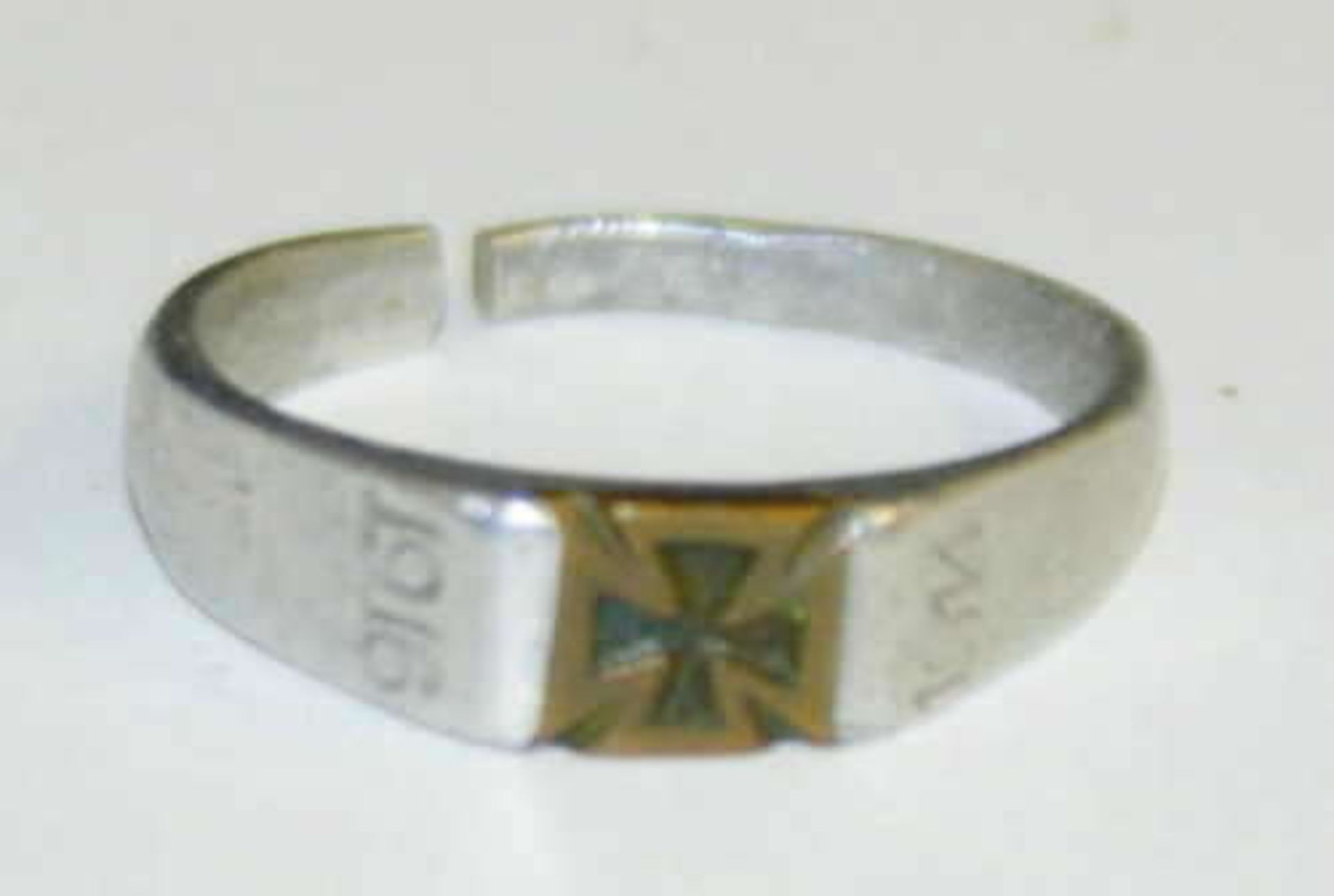 Patriotika-Ring, offene Ringschiene "Eisernes Kreuz", 1914/1916 Patriotika ring, open ring band "