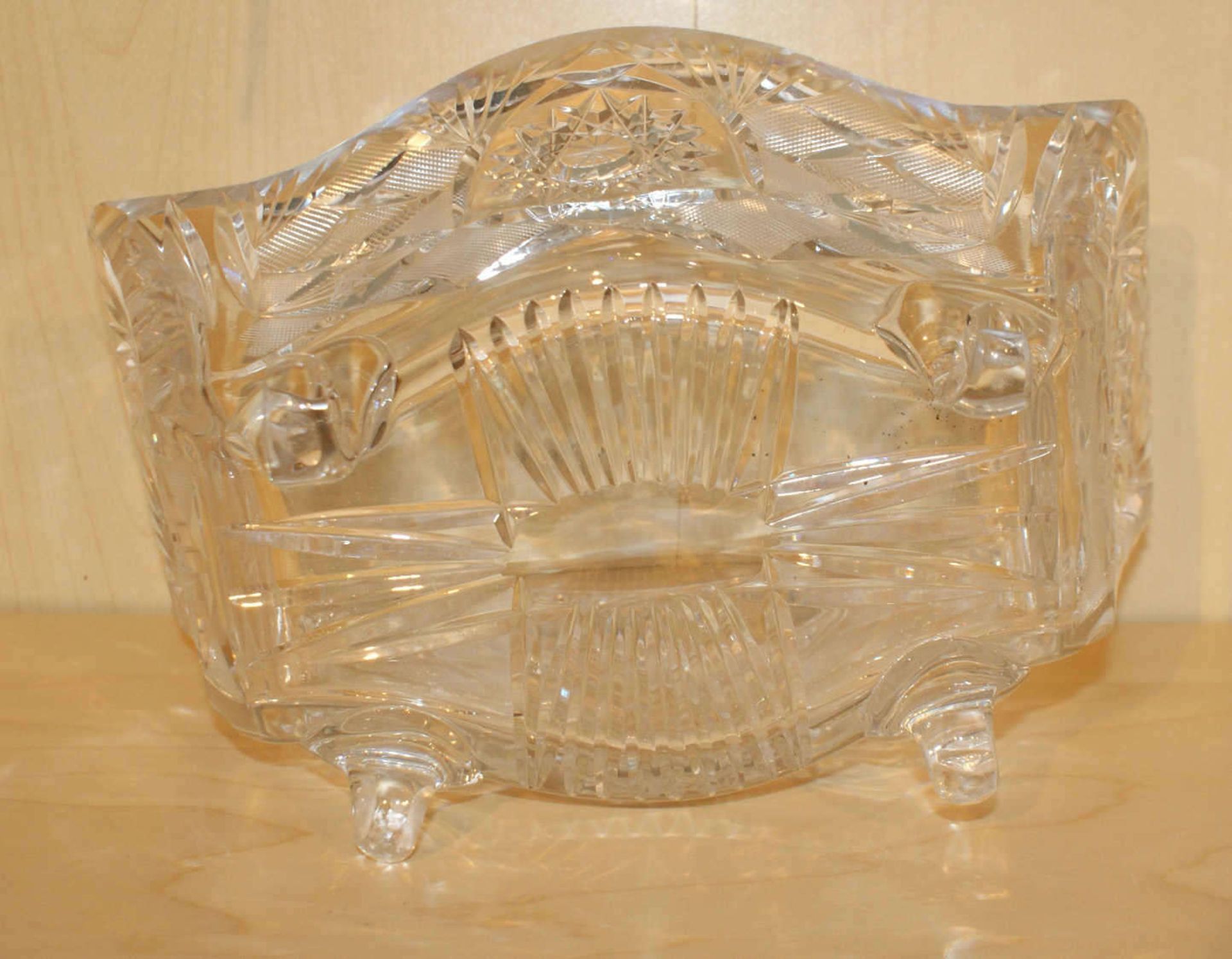 Gebäckschale aus Kristallglas, mit Sternschliff, Länge ca. 23,5 cm, Breite ca. 16 cm. Guter - Bild 3 aus 3