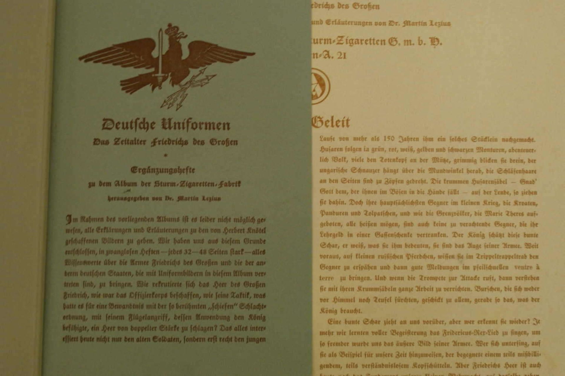 Sammelbilderalbum "Deutsche Uniformen", im Schuber. Top-Zustand. - Bild 2 aus 4