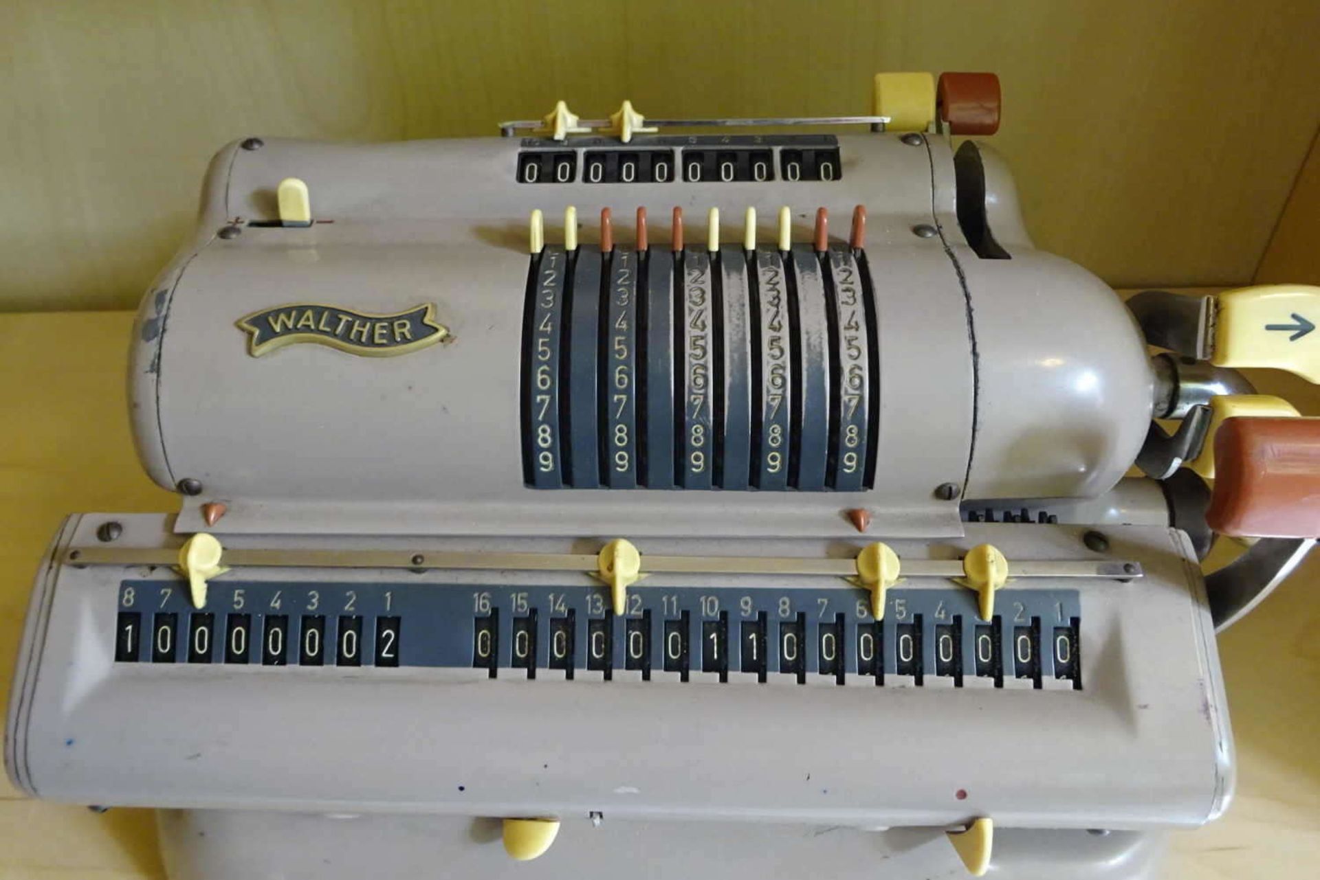 alte Rechenmaschine um 1960, Walther Büromaschinen, Mod. Nr. WSR 160 old calculating machine - Bild 2 aus 4