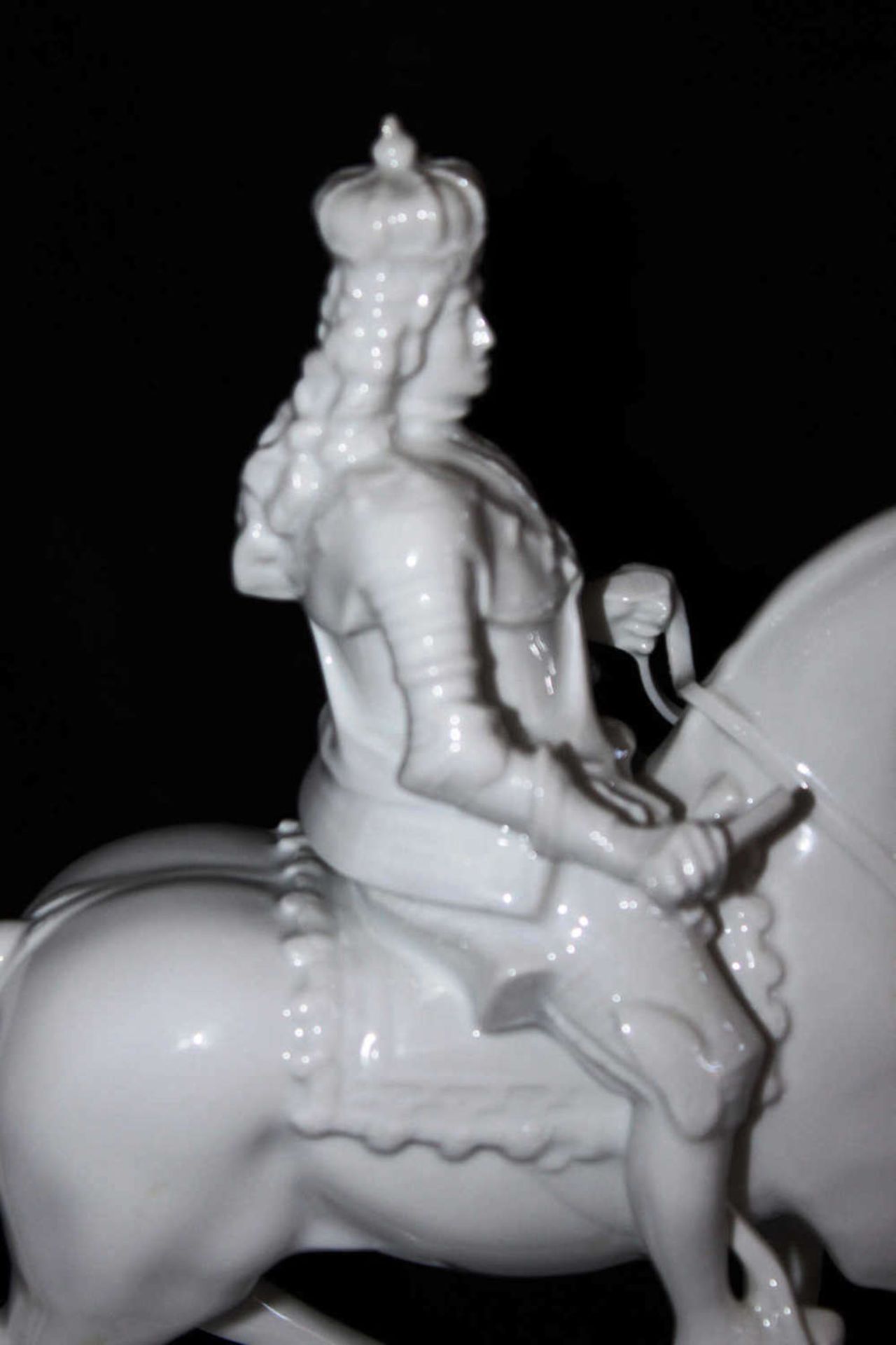 Rosenthal, große Porzellan Figur, "Kurfürst Herzog Jan Wellen"Weissporzellan, gemarkt mit - Bild 2 aus 5