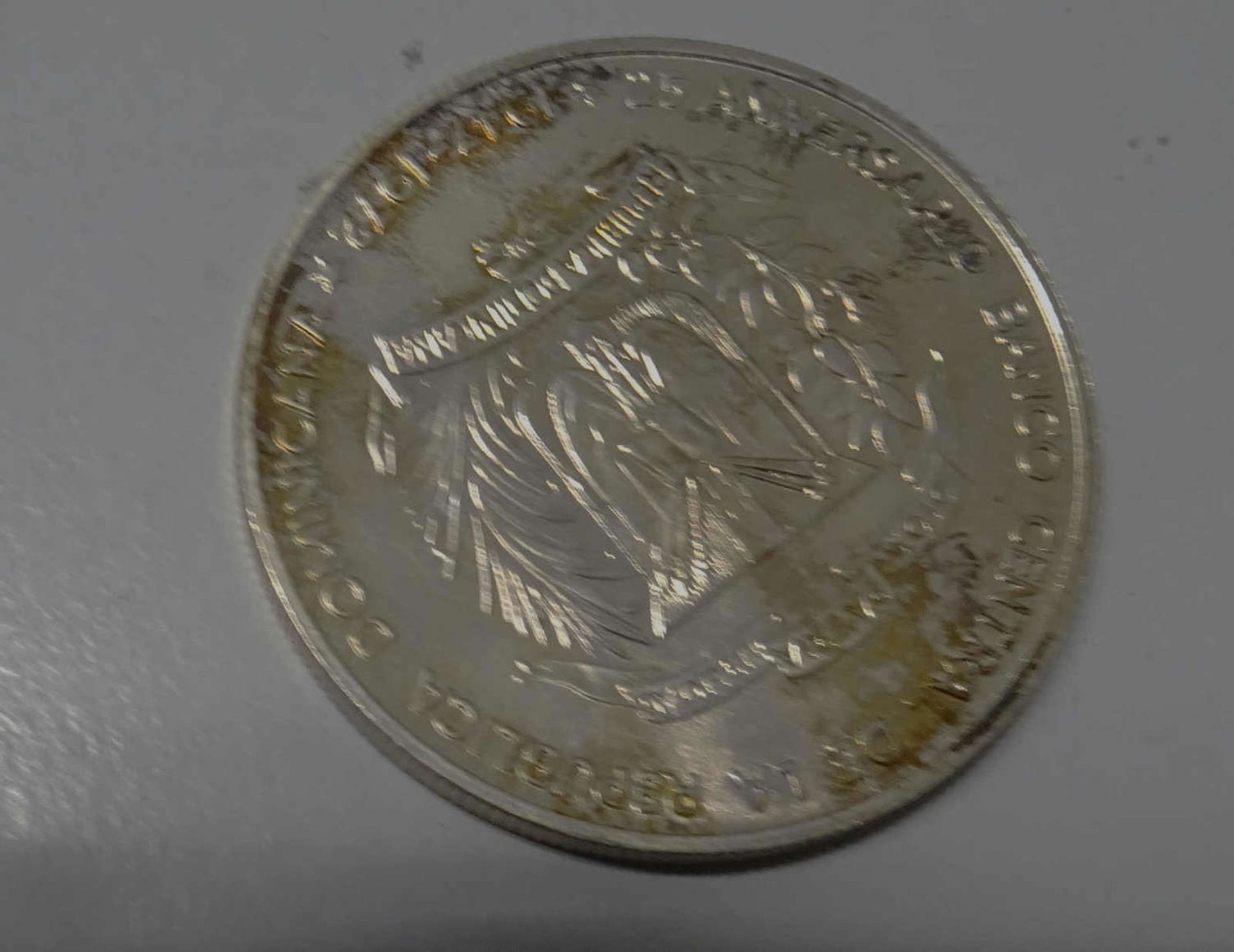 Dominikanische Republik, Silber. 1 Peso "25. Jahrestag der Gründung der Zentralbank der - Image 3 of 3