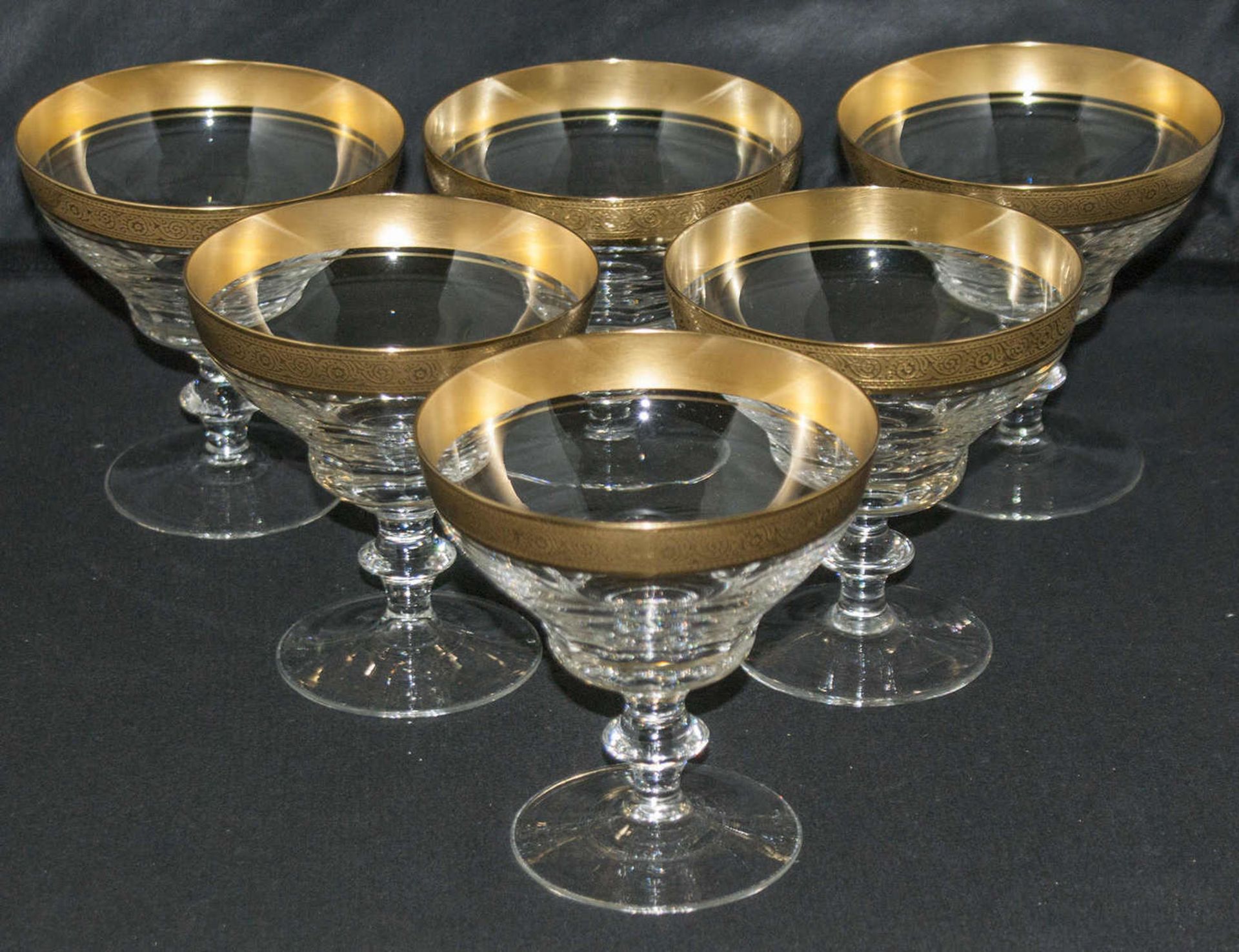 Theresienthal Conconde Mintonborde, Gläser Set mit Goldrelief. 6 Champagnerkelche. Sehr guter