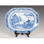 A Chinese porcelain blue and white octagonal shaped meat plate, Qing Dynasty, decorated with figures