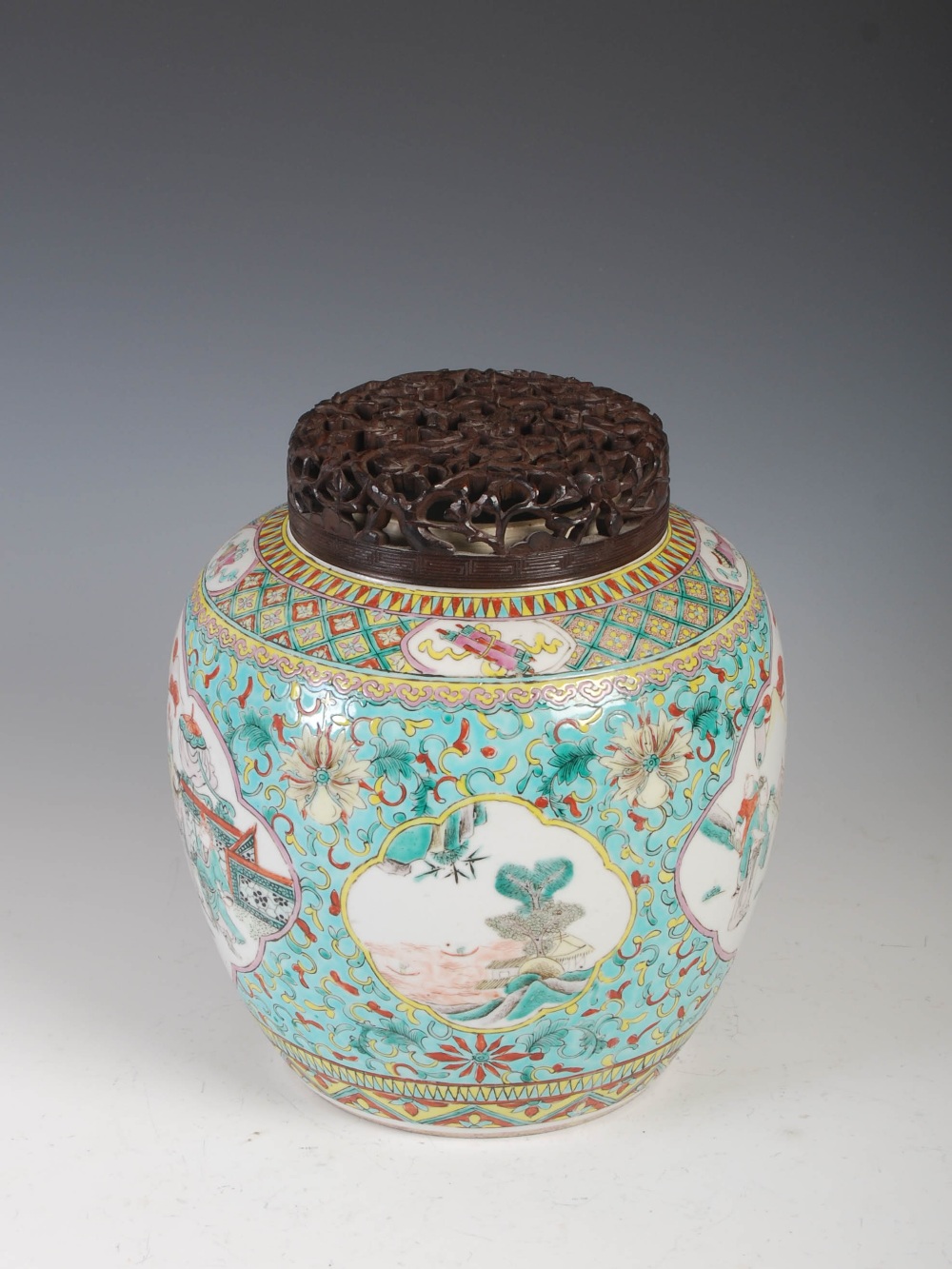 A Chinese porcelain famille verte green ground jar and pierced wood cover, Qing Dynasty, decorated - Image 4 of 10