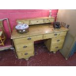 Large pine pedestal desk