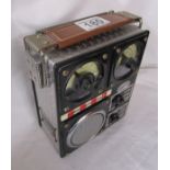 Spirit of St Louis field transistor radio - Working