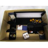 Box of jewellery to include amber